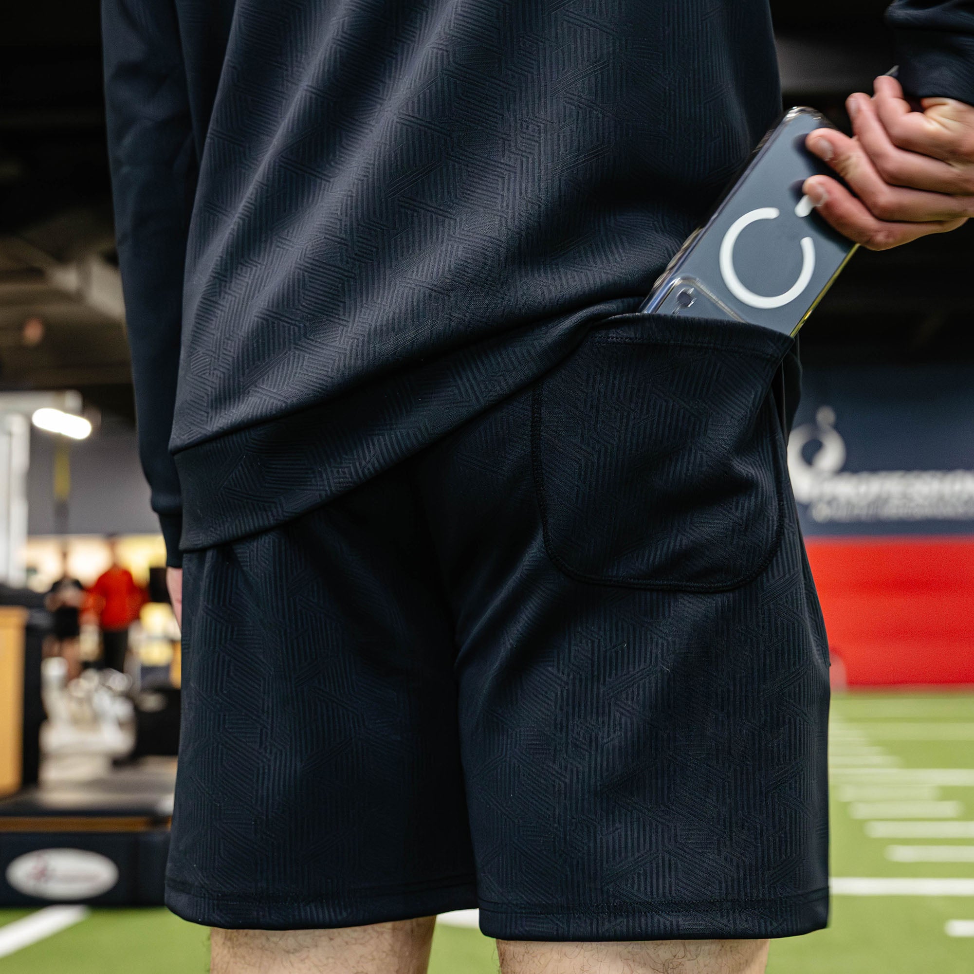 Diamond Tech Jacquard Shorts - Black - Image 3