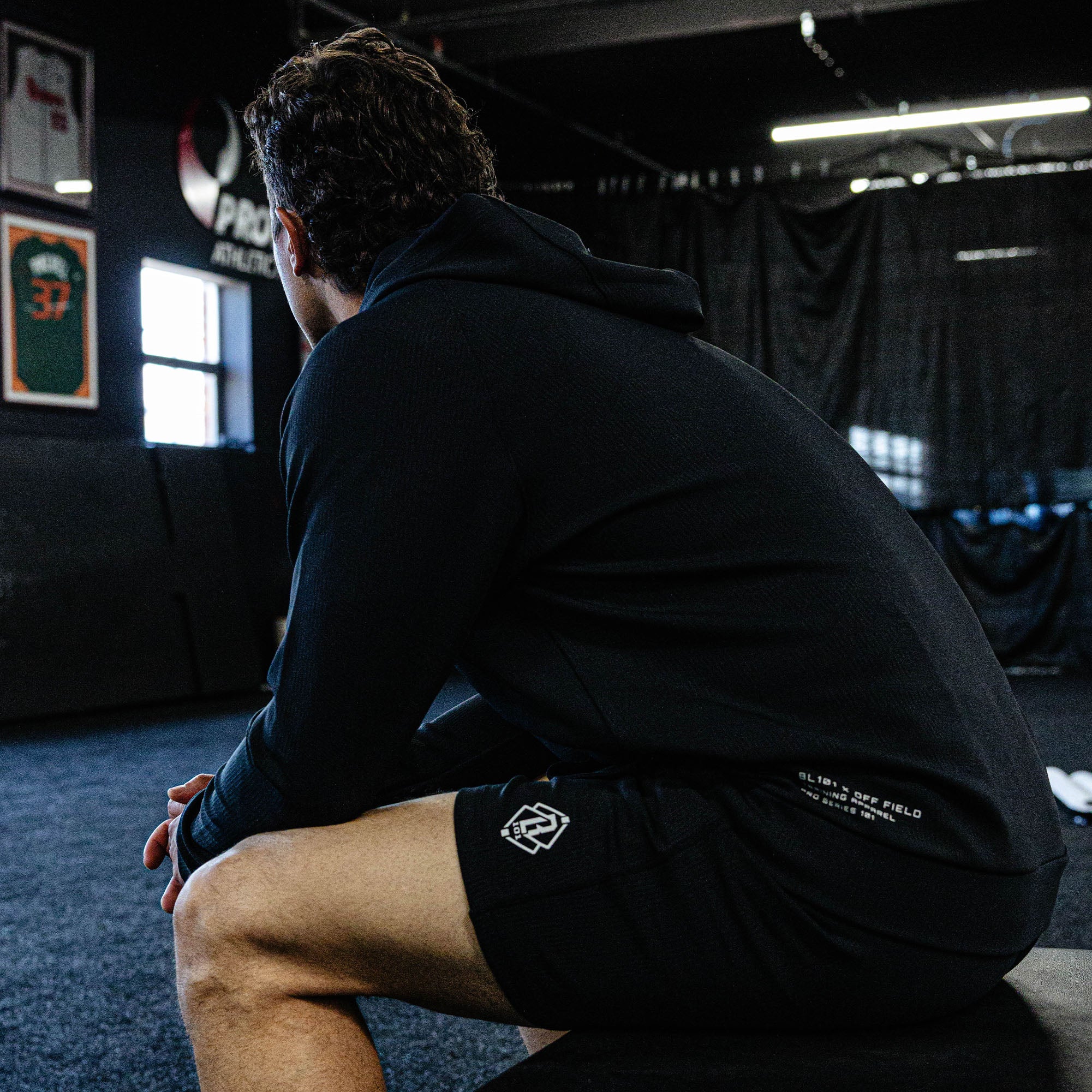 Diamond Tech Jacquard Shorts - Black - Image 5